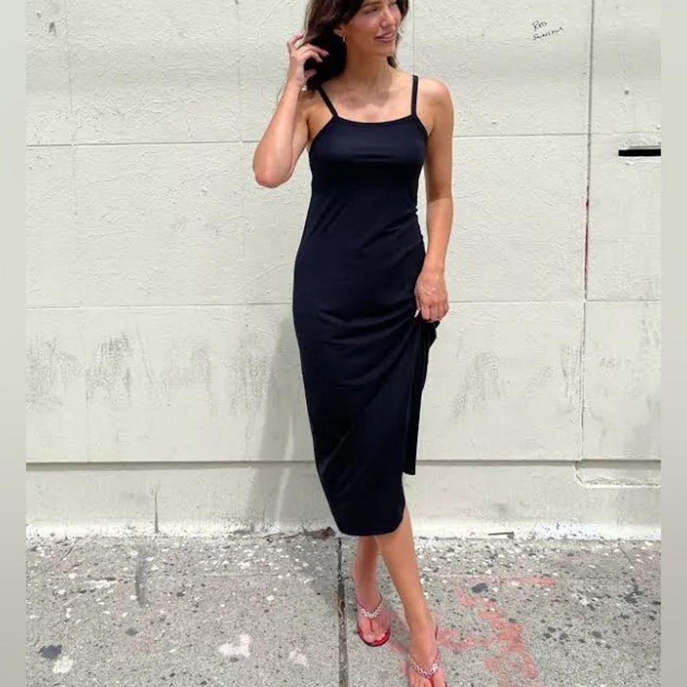 Djerf Avenue Daily Midi Dress Black